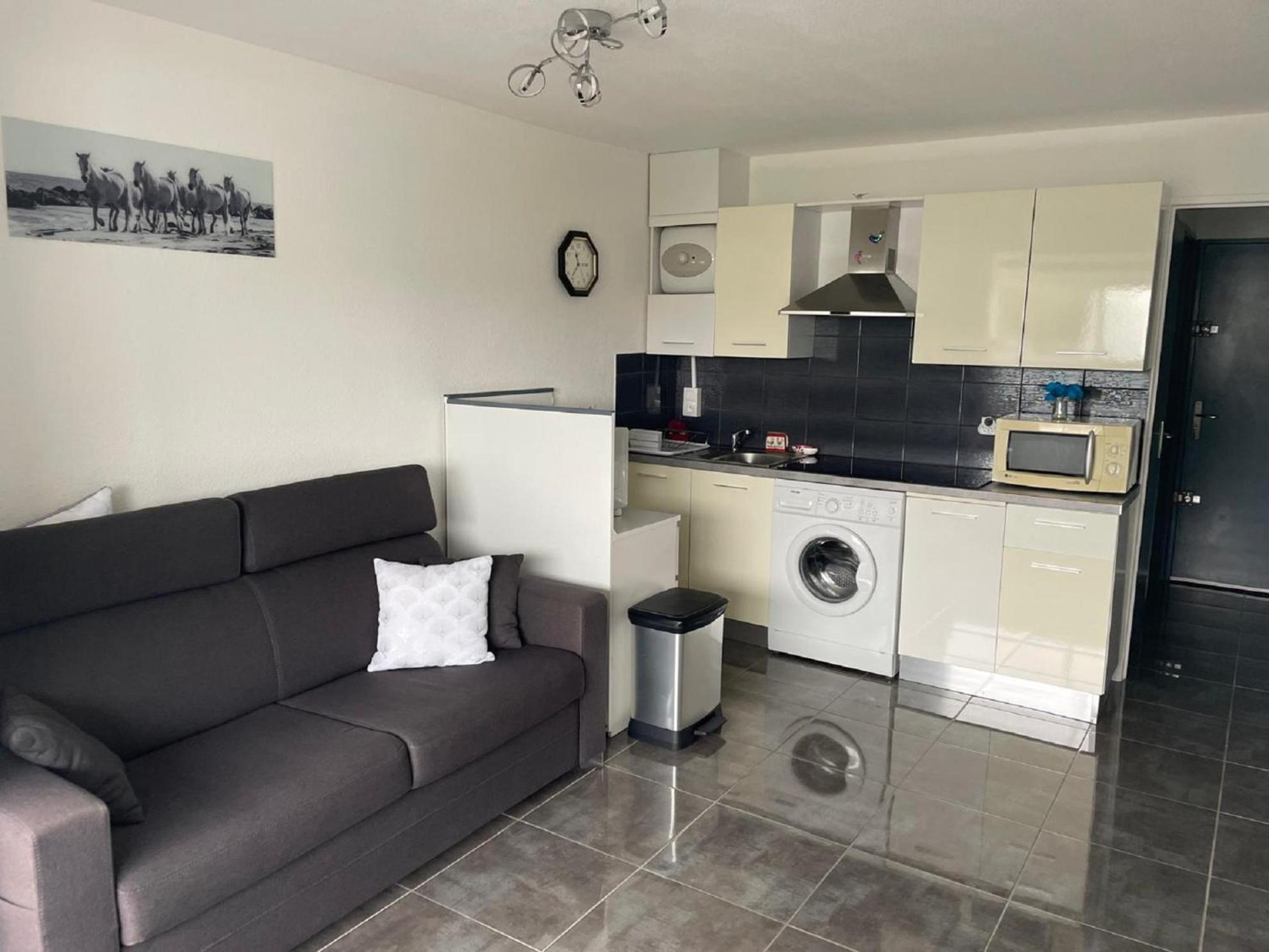 Vittoria Immobilier 11 - Reglement Sur Place - Cheques Vacances Acceptes La Grande Motte Room photo
