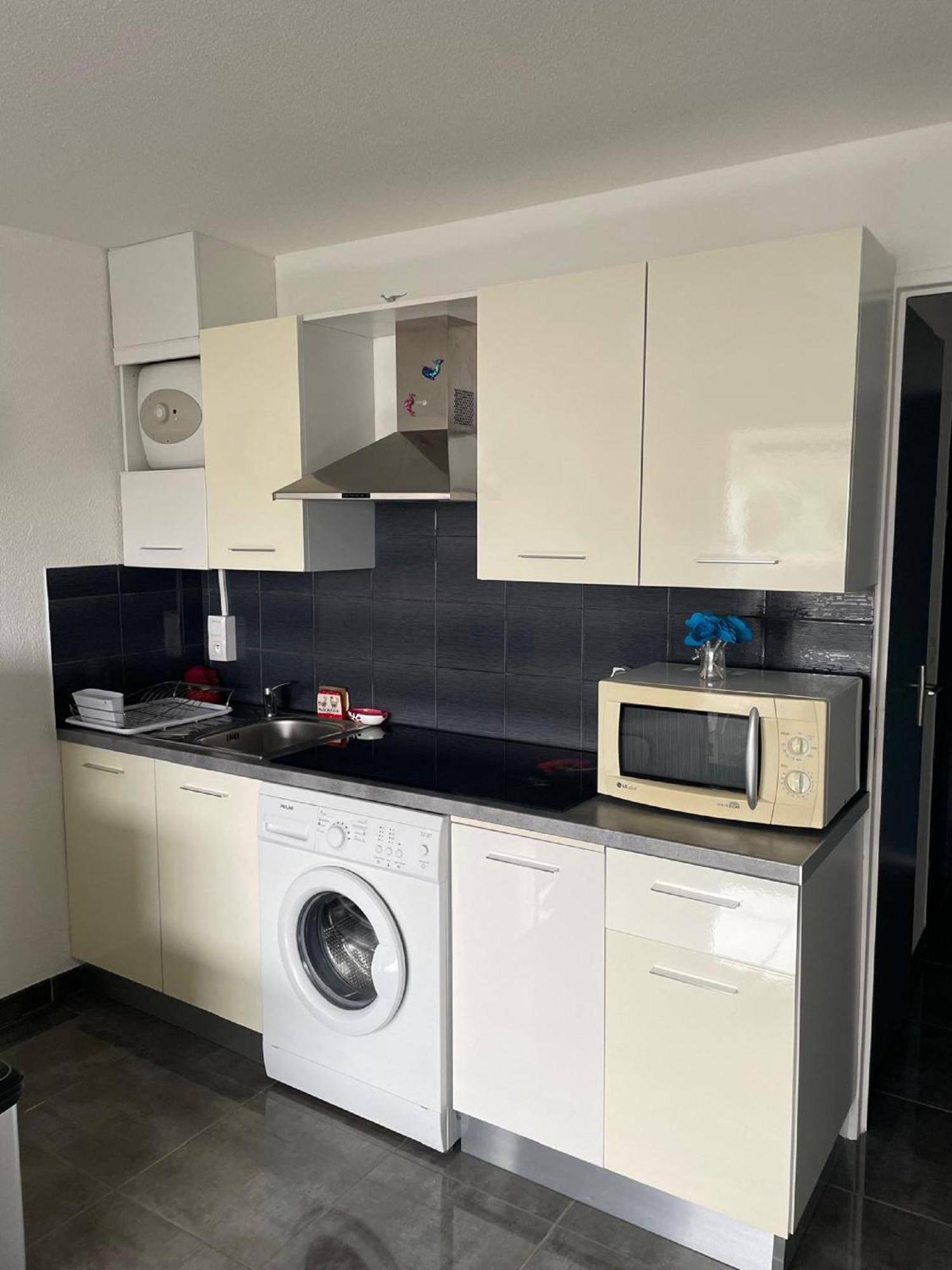 Vittoria Immobilier 11 - Reglement Sur Place - Cheques Vacances Acceptes La Grande Motte Room photo
